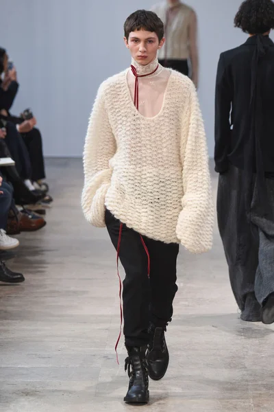 Look 23